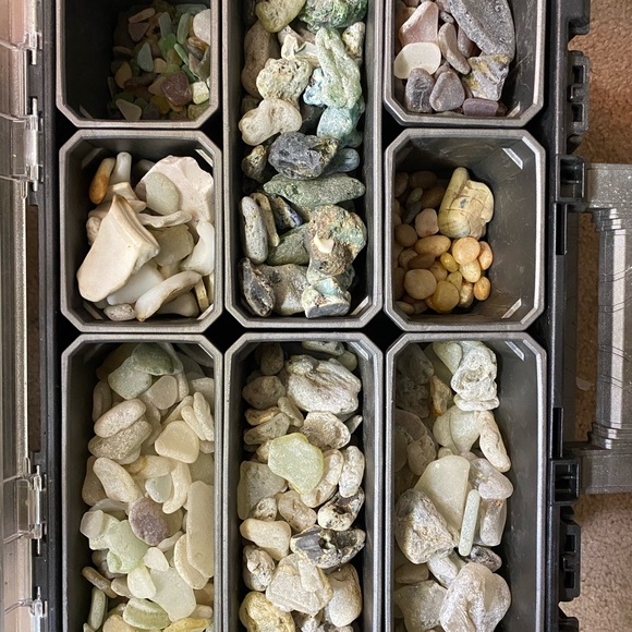 Massive Seaglass Collection For Jewelry - Picture 2 of 11